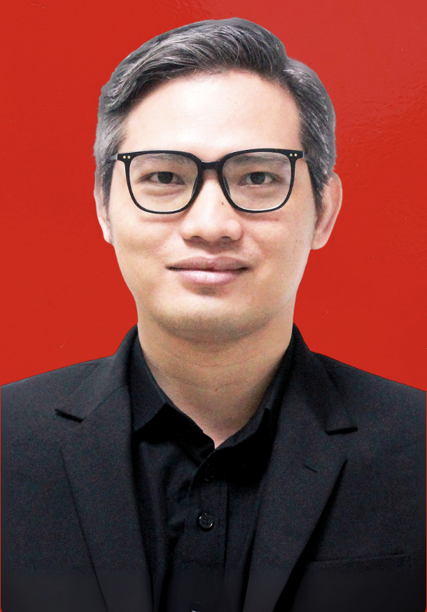 Thầy Lê Hoàng Việt Tuấn