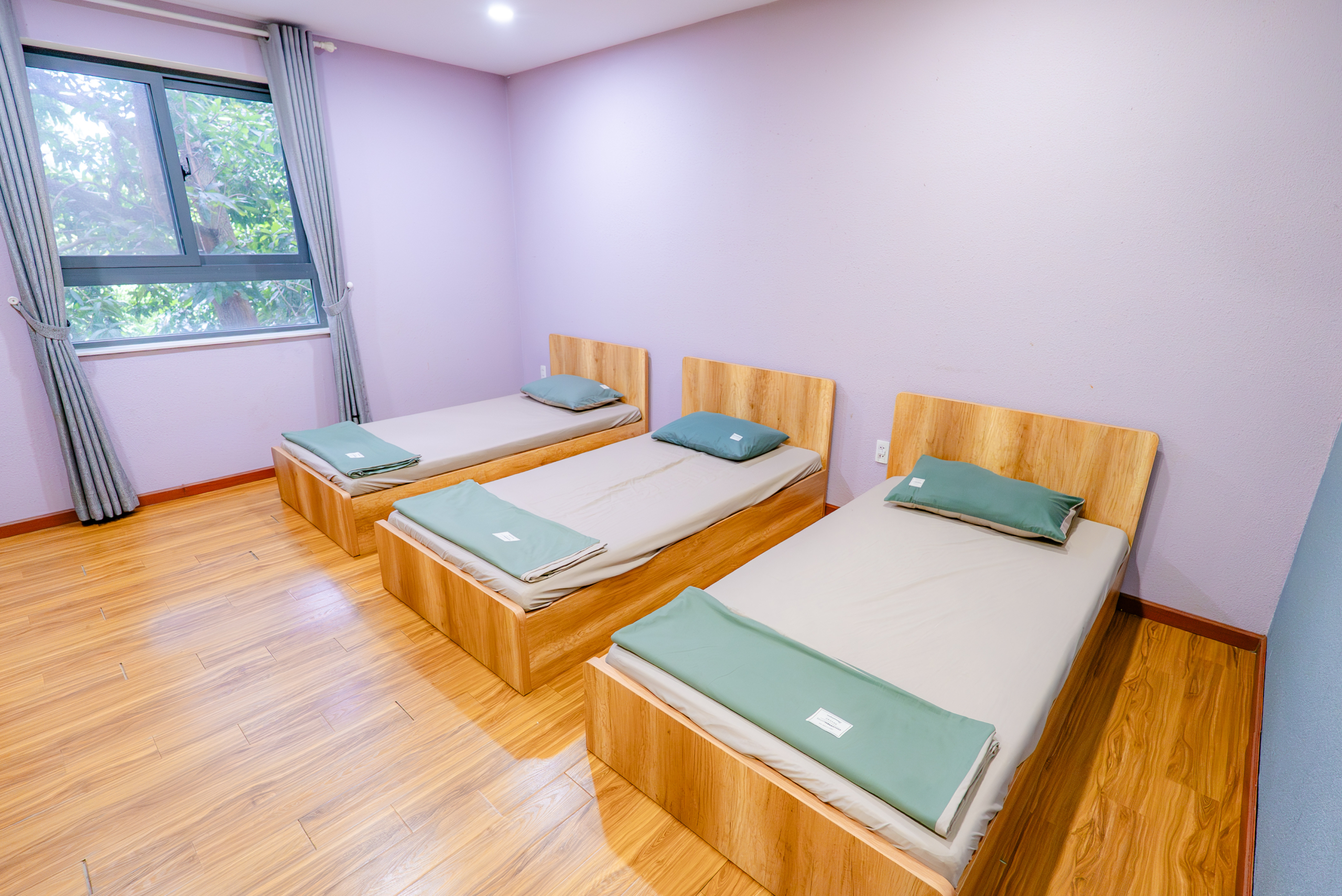 Triple shared room