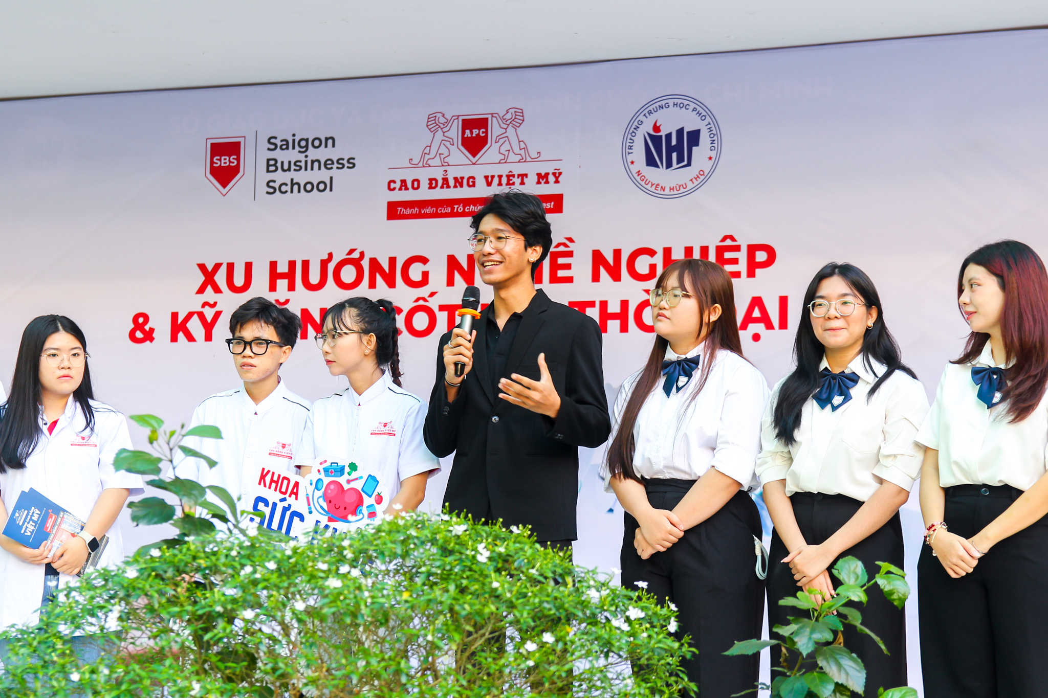 SBS Đồng Hành Cùng Học Sinh THPT Nguyễn Hữu Thọ Thấu Hiểu “Xu Hướng Nghề Nghiệp & Kỹ Năng Cốt Lõi Thời Đại AI”