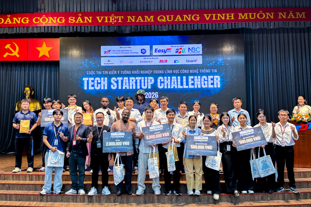 2 đội thi SBS ghi dấu ấn với năng lực toàn diện từ công nghệ đến chiến lược kinh doanh tại TECH STARTUP CHALLENGER 2026